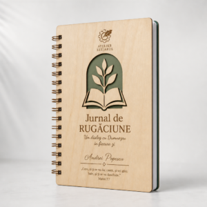 Jurnal de rugăciune personalizat Atelier Stejarul, cu copertă din lemn și nume gravat