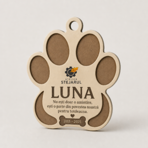 Ornament decorativ personalizat în formă de lăbuță, cu numele Luna